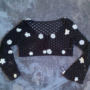 Cupshe Black Crochet Long Sleeve Floral Women's Crop Top Cover Up Size Large